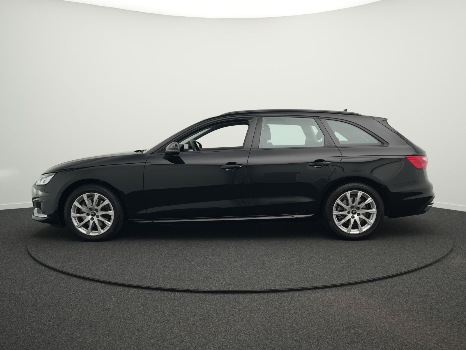 Audi A4 - Bild 11