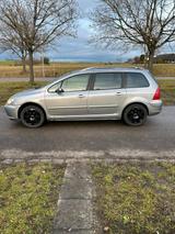 Peugeot PEUGEOT 307 SW,NEUER TÜV,KLIMA,8FACH BEREI... - Peugeot 307 aus 2003: SW