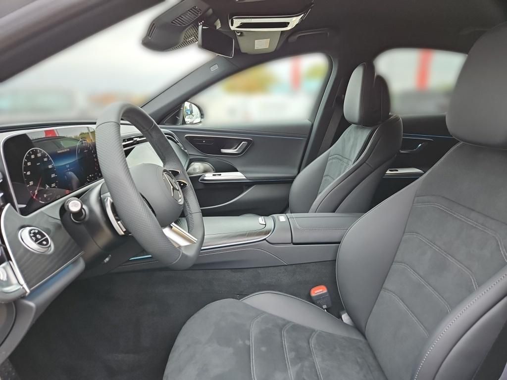 Fahrzeugabbildung Mercedes-Benz E 300 e Limo +AMG-ADVANCED+NIGHT+AHK+BURMESTER +