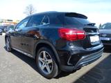 Mercedes-Benz GLA 200 AMG 2. HAND LED NAVI PDC SHZ - Mercedes-Benz in Bielefeld: Gla