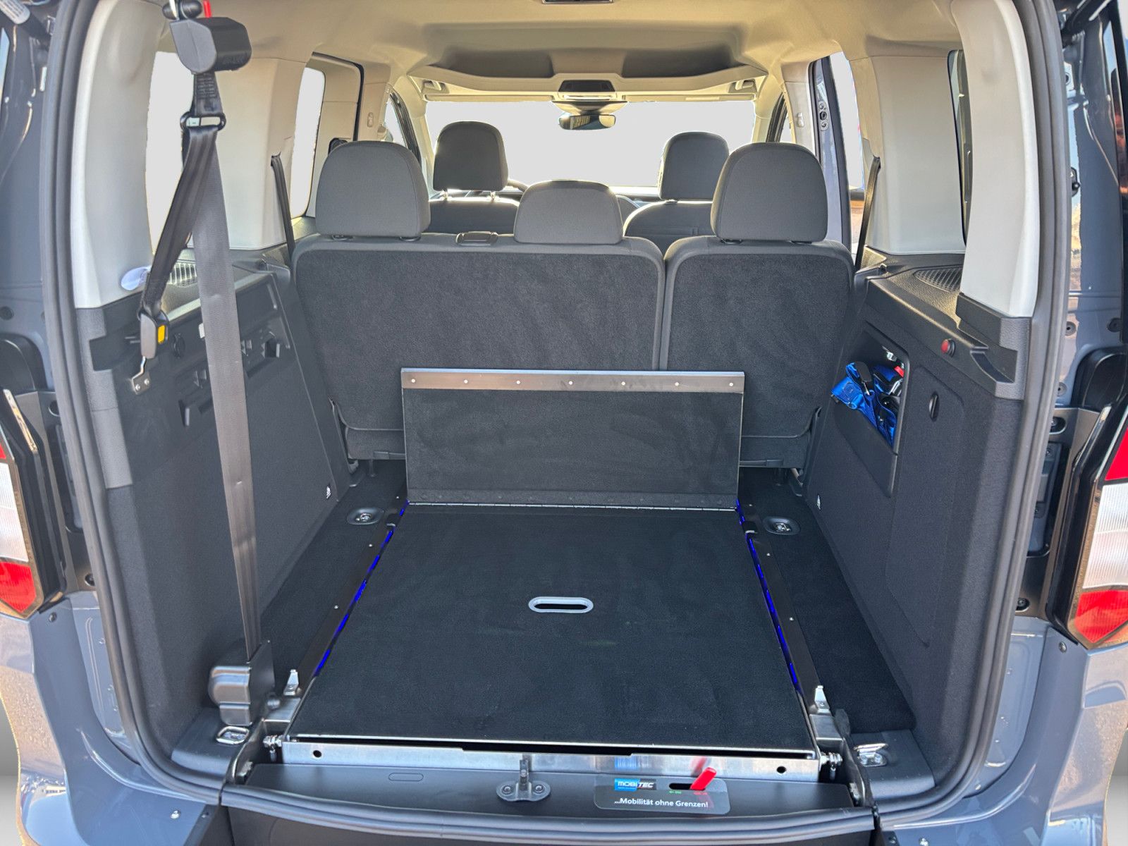 Volkswagen Caddy - Bild 8