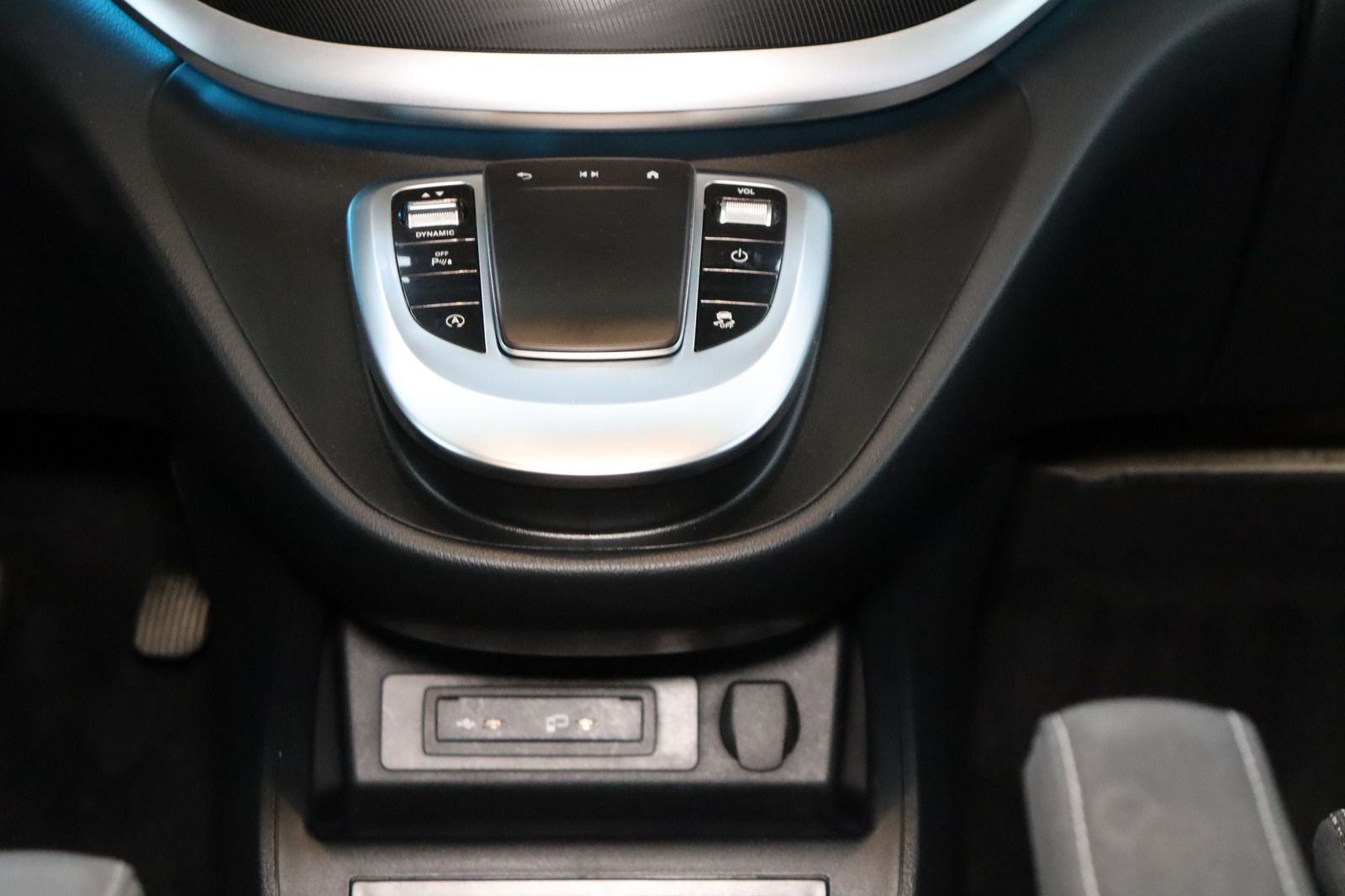 Fahrzeugabbildung Mercedes-Benz V 220 d Marco Polo 4Matic 1.Hd HORIZON EDITION