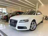 Audi A4 2.0 tdi 143cv multitronic Automatica pel - Audi A4 aus 2008 mit Diesel-Antrieb: Limousine