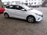 Hyundai i20 APPLE SHZ LHZ KAMERA KLIMAAUT. - Hyundai i20 in Augsburg