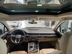 AUDI Q7 3.0 TDI quattro /ACC/Matrix/Panorama AUDI Q7 3.0 TDI quattro /ACC/Matrix/Panorama