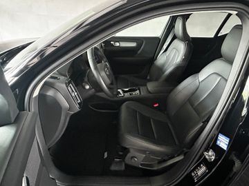 Volvo XC40 - 10