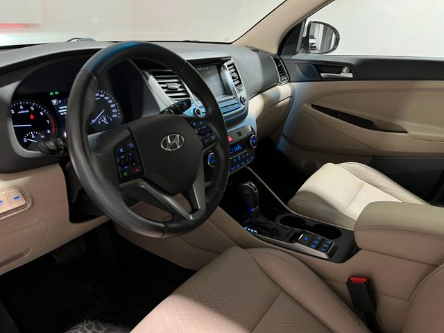 Hyundai Tucson Premium 4WD