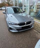 BMW 330d xDrive Automatik -LCI - BMW 330 mit Diesel-Antrieb: Grau, Limousine