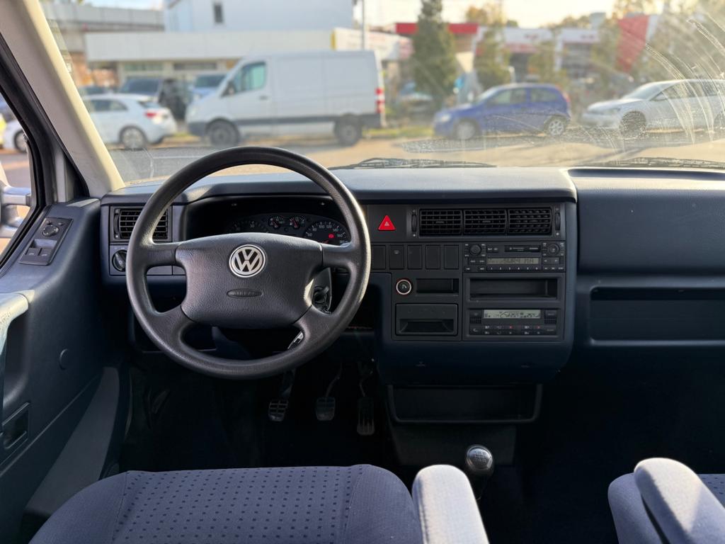 Volkswagen T4 Caravelle