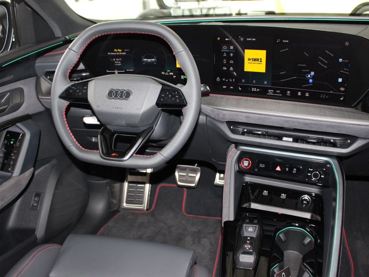 Fahrzeugabbildung Audi SQ5 TFSI quattro/AHK/St.HZ/Carbon/360