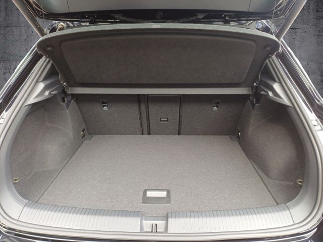 T-Roc 1.5 TSI R-Line DSG/ACC/AHK/NAVI/LED/SHZ/KL