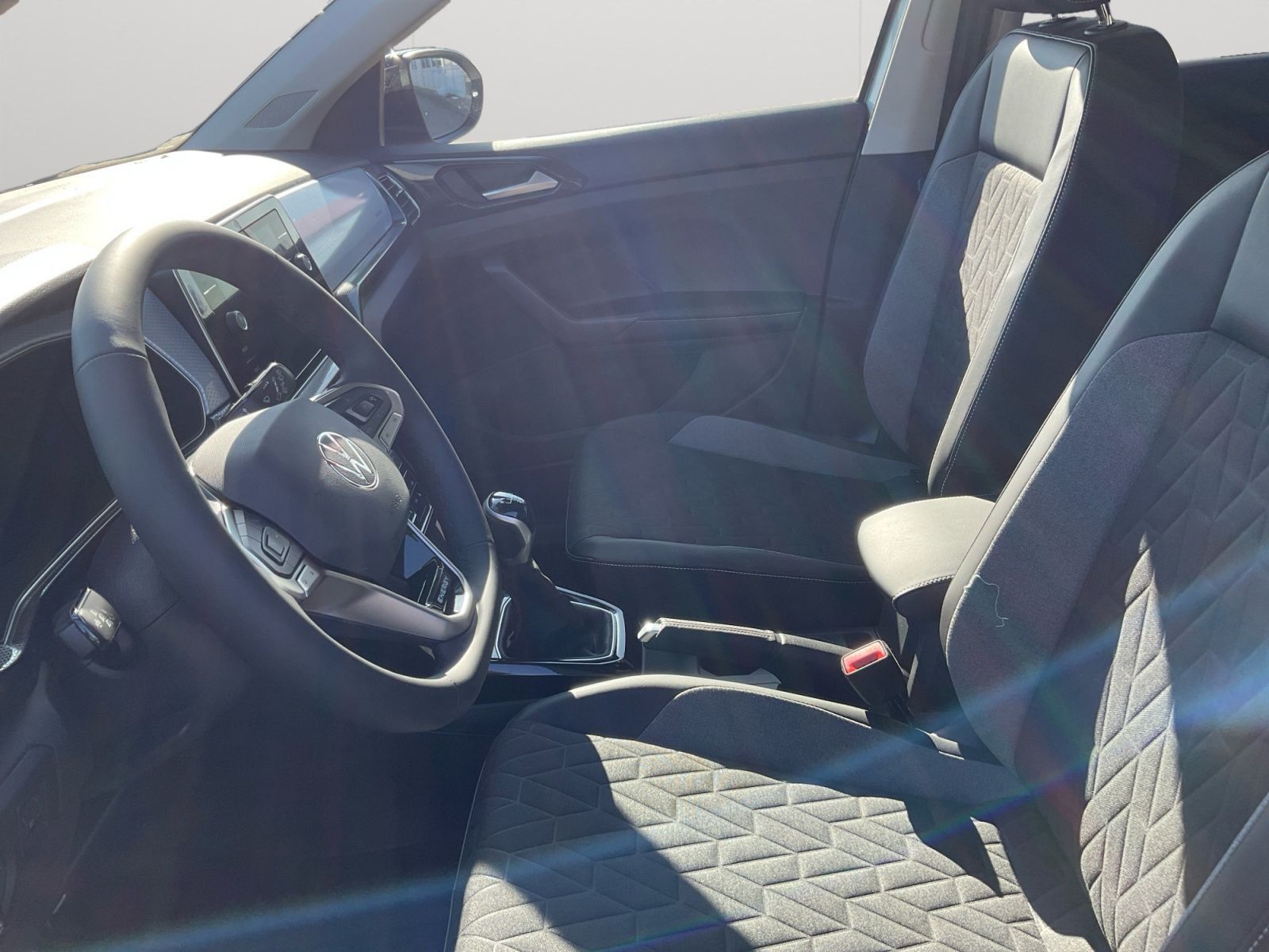 Volkswagen T-Cross - Bild 10