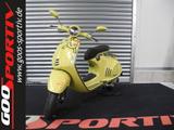 Vespa 946 10th Anniversary Bunny *899/1000* - Vespa 946 Bunny