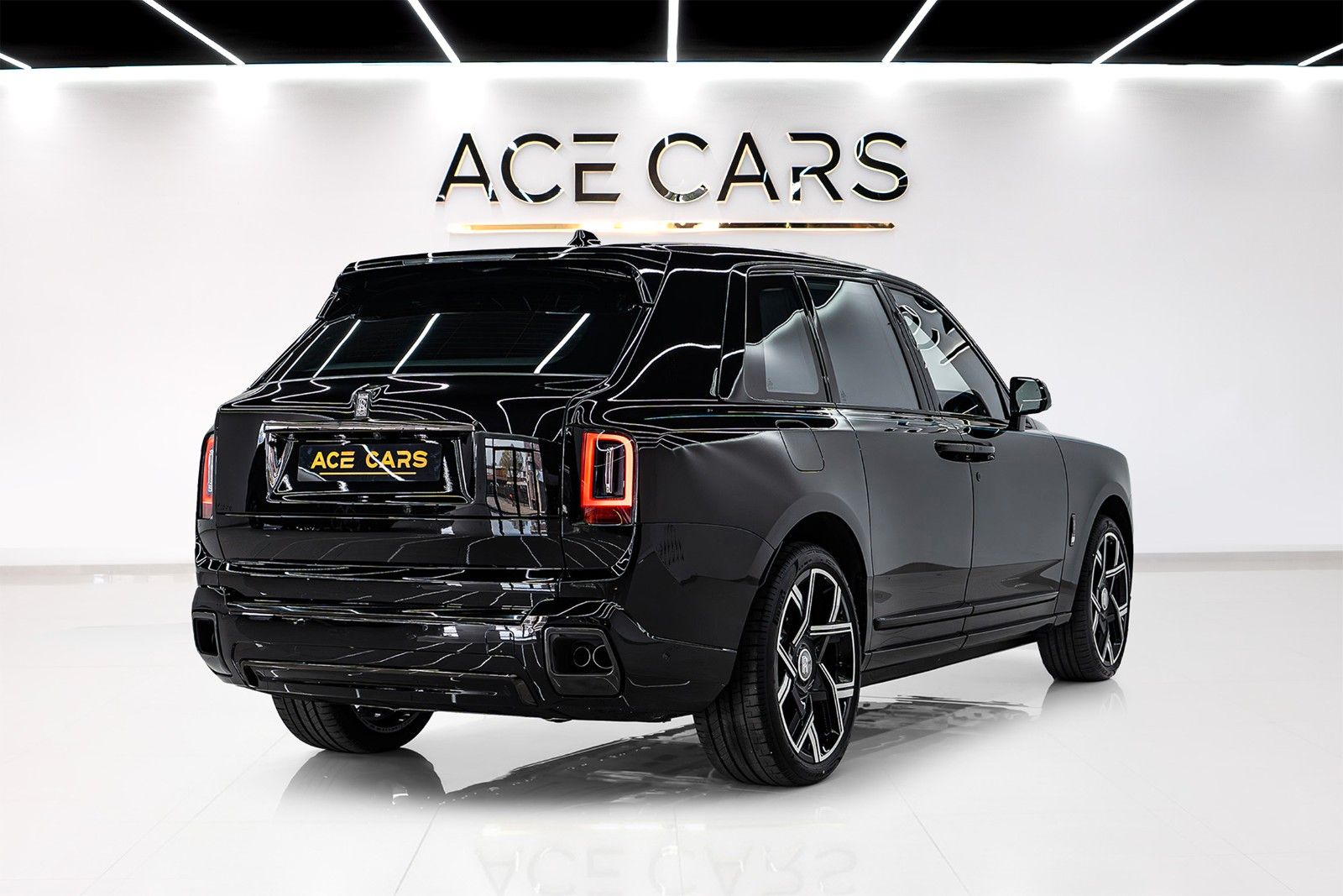 Rolls-Royce Cullinan Black Badge Prod 2026 Fully Loaded imagem 2