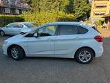 BMW 218 Active Tourer 218d Luxury Line Luxury Line - BMW 2er Reihe von privat