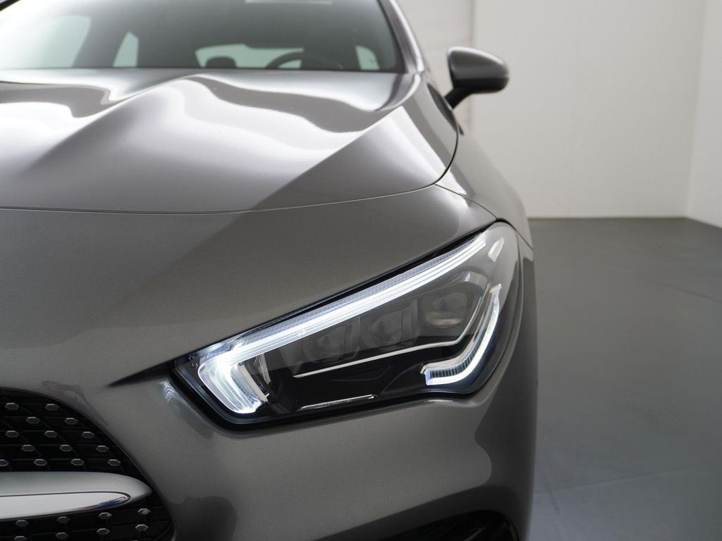 Mercedes-Benz CLA 250 e AMG Premium Plus | Panorama - Schiebed