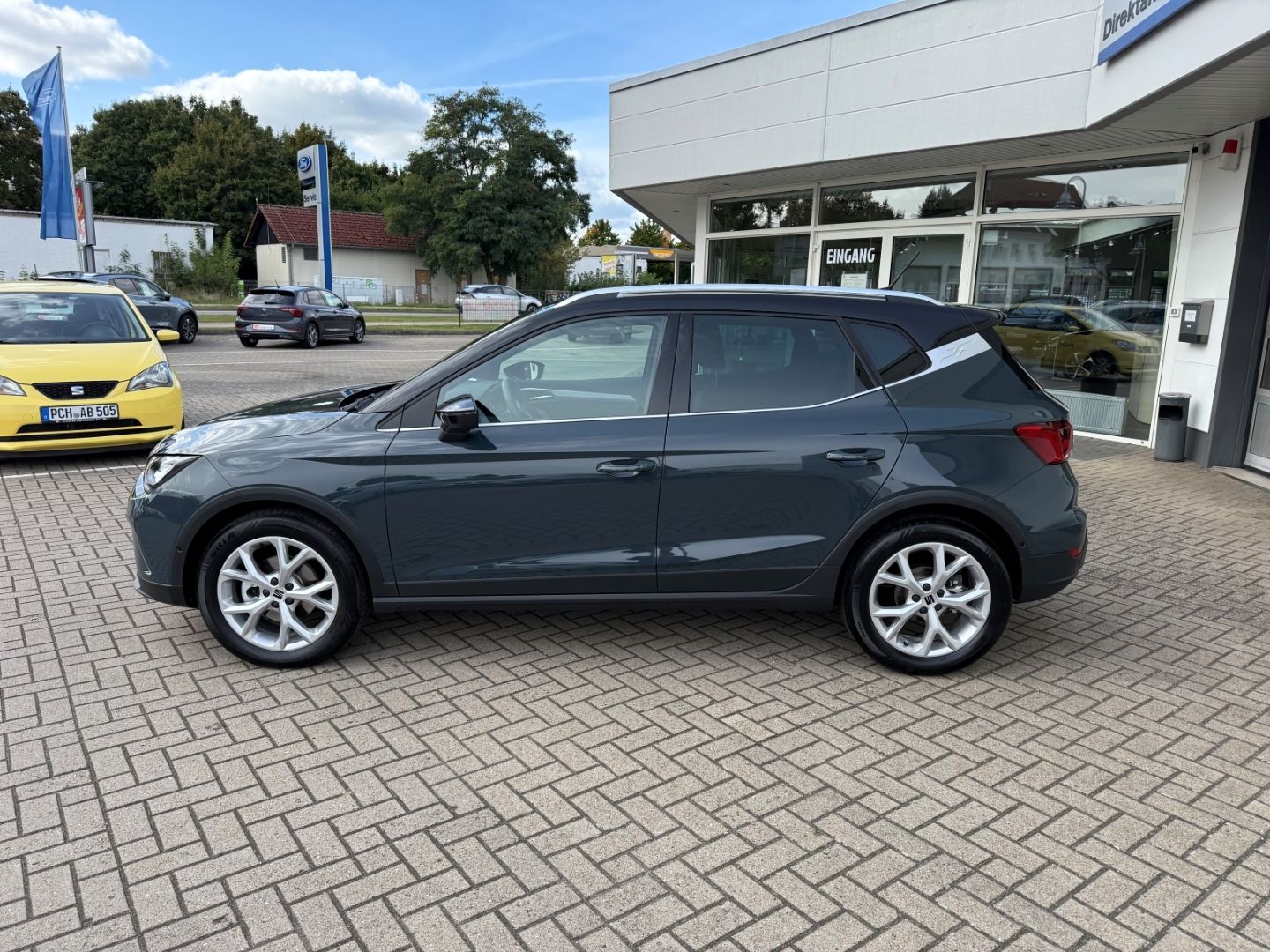SEAT Arona 1.0 TSI FR ACC LED PDC RFK Full Link SHZg - Image 3