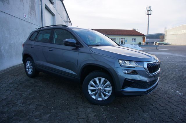 Skoda Karoq 1.5TSI Selection AHK NaviMirror Kamer MJ25