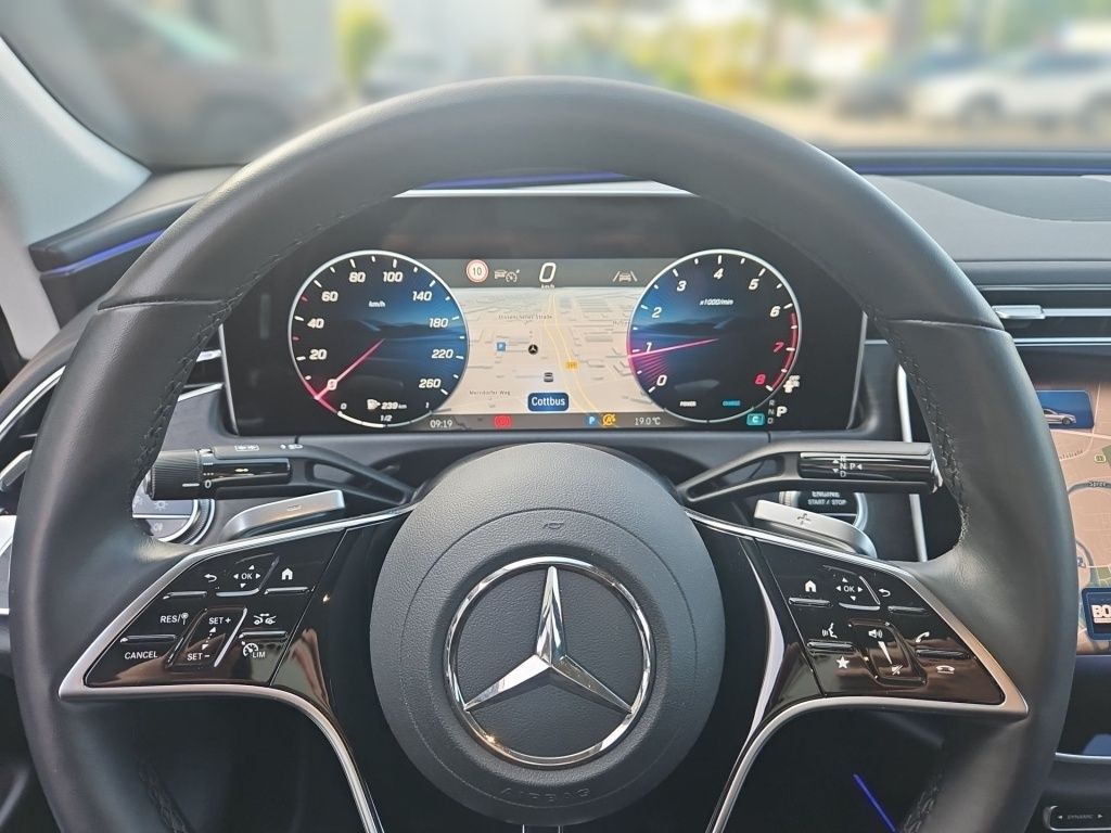 Fahrzeugabbildung Mercedes-Benz E 200 Limousine Avantg. Distronic+ Navi LED SHZ