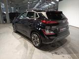 Hyundai Kona 39,2 kWh Elektro Navi|PDC|SItzhz|Kamera - Hyundai KONA Elektro: Schwarz