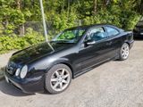 Mercedes-Benz CLK 320 AVANTGARDE Avantgarde