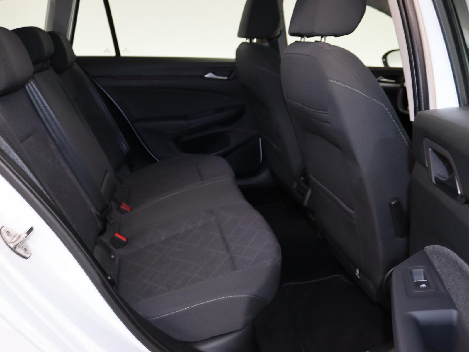 Volkswagen Golf VIII 2.0 TDI Life LED ACC NAVI SHZ PDC, миниатюра 8