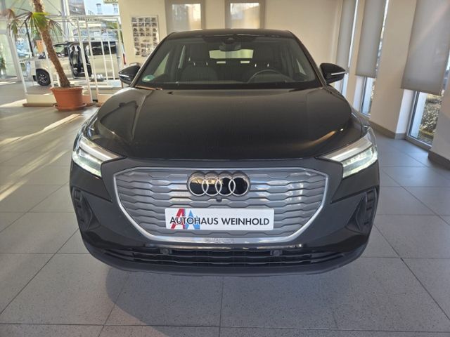 Q4 Sportback e-tron basis