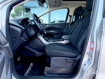 Ford Kuga - 9