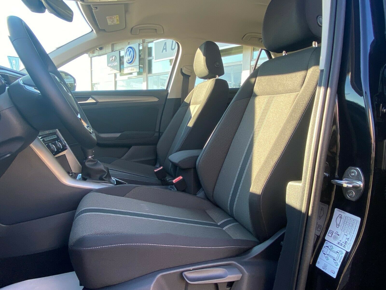 Fahrzeugabbildung Volkswagen T-Roc Style