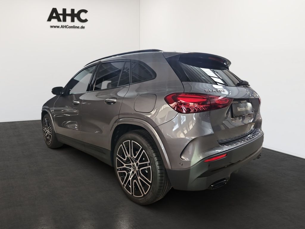 Fahrzeugabbildung Mercedes-Benz GLA 200 ++ AMG+EDITION+NIGHT+AHK+WINTER-PAKET ++