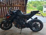 KTM 1290 Superduke R - KTM SUPERDUKE