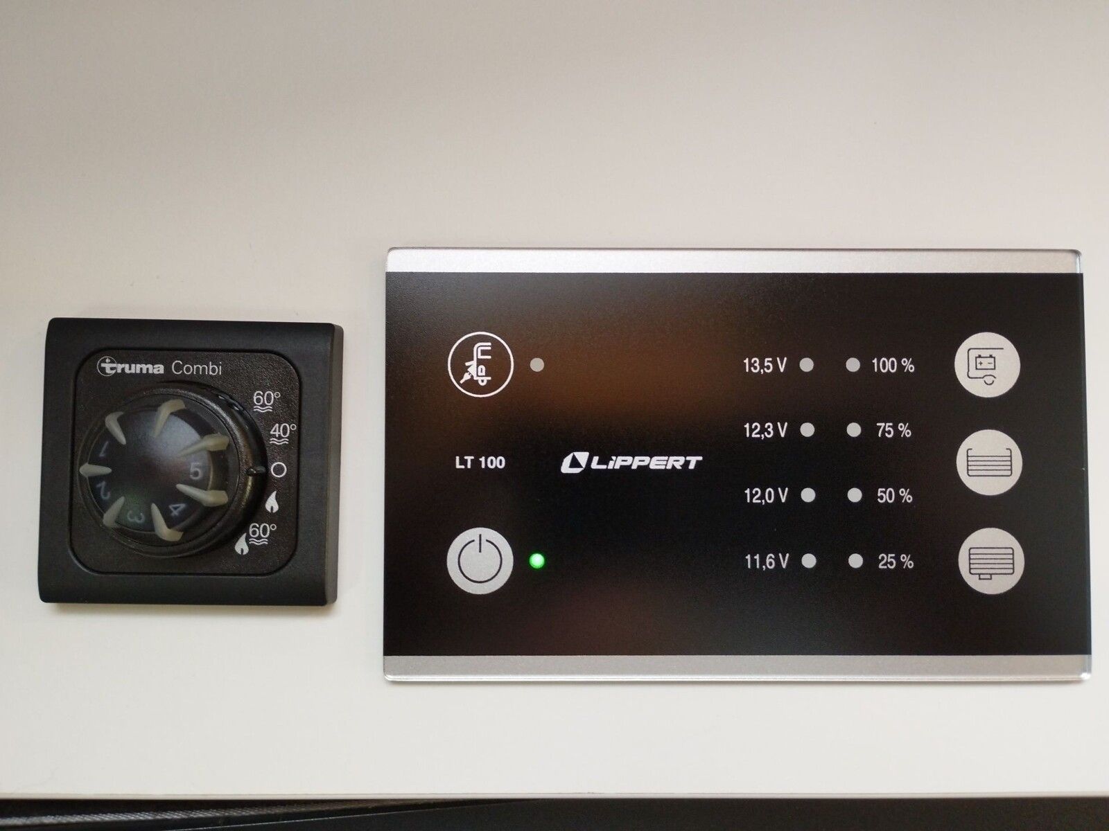 Fahrzeugabbildung Sunlight Cliff 4x4 590 Markise,Radio,RK