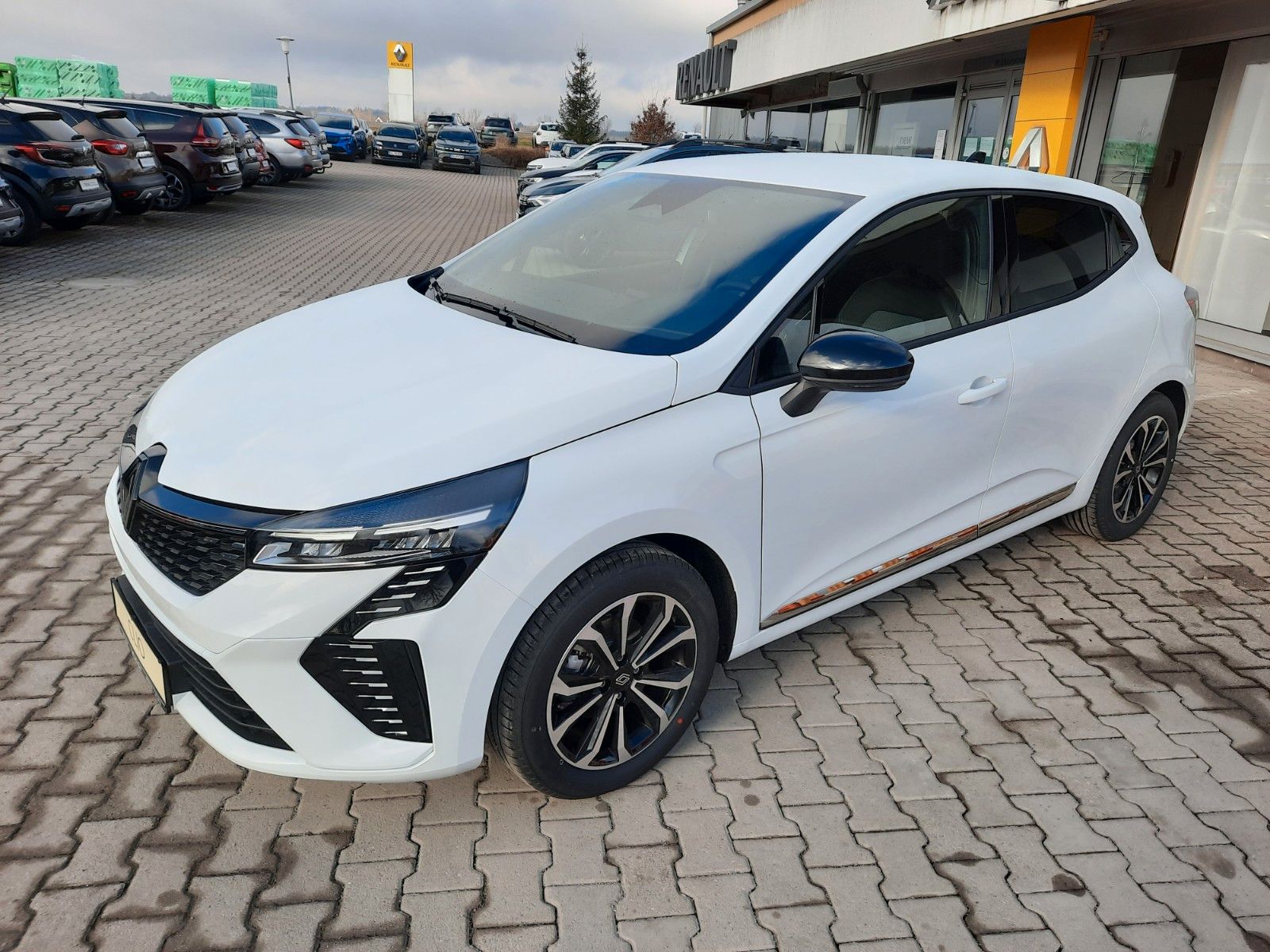 Renault Clio V Techno ECO-G 100 Winter-Paket Navi LPG SH