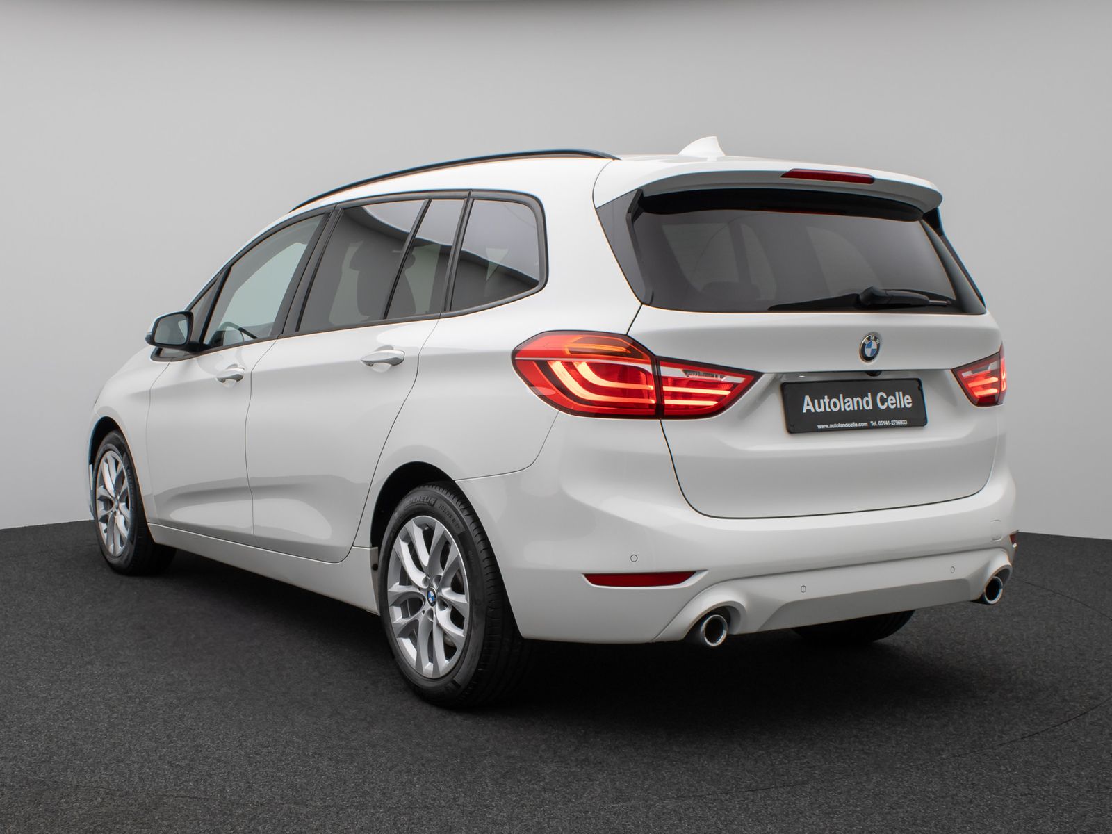 Fahrzeugabbildung BMW 220d Gran Tourer Advantage Kamera HUD Komfort