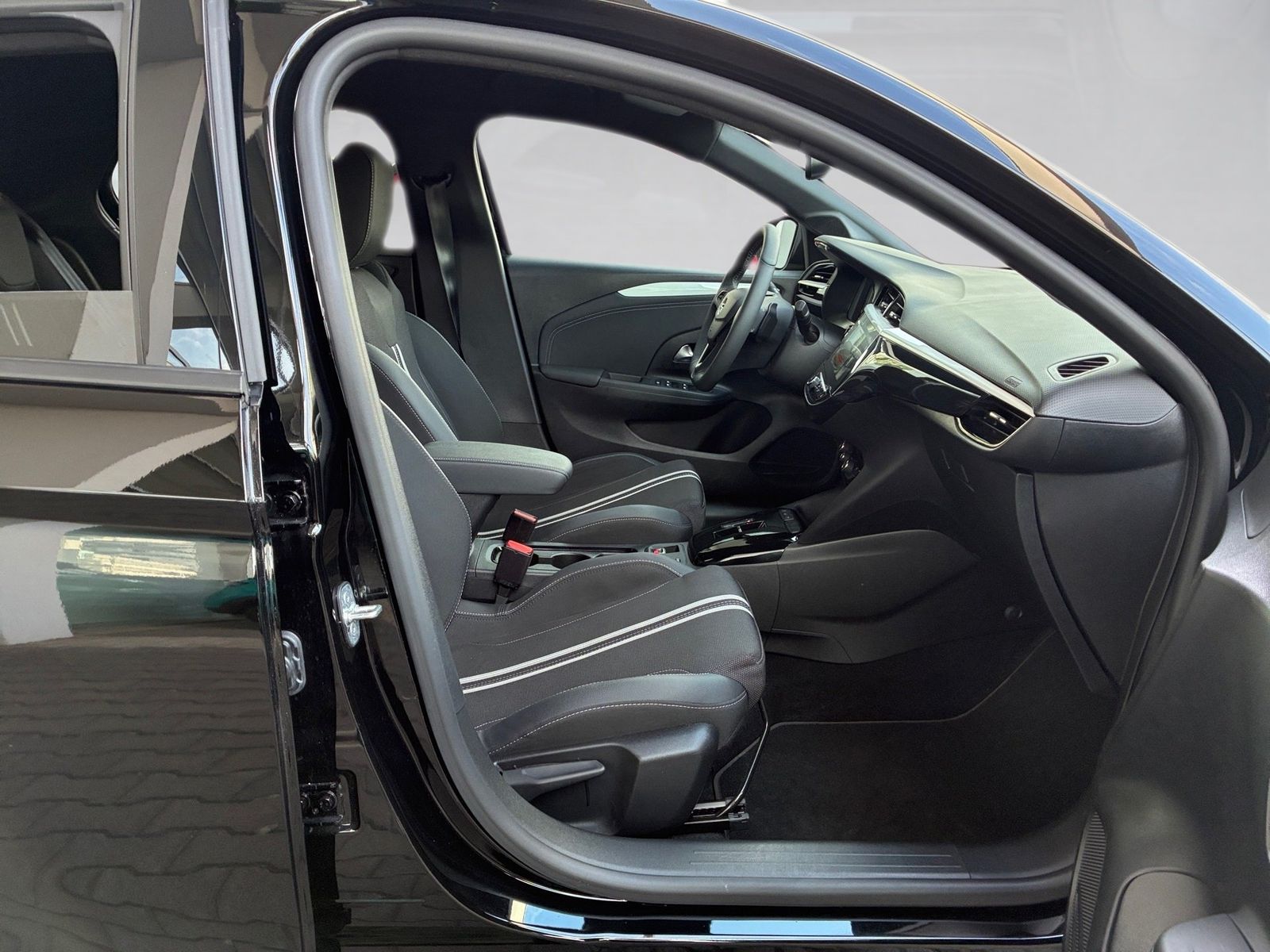 Fahrzeugabbildung Opel Corsa F 1.2 Turbo GS Kamera,LED,Navi,SHZ,Keyless