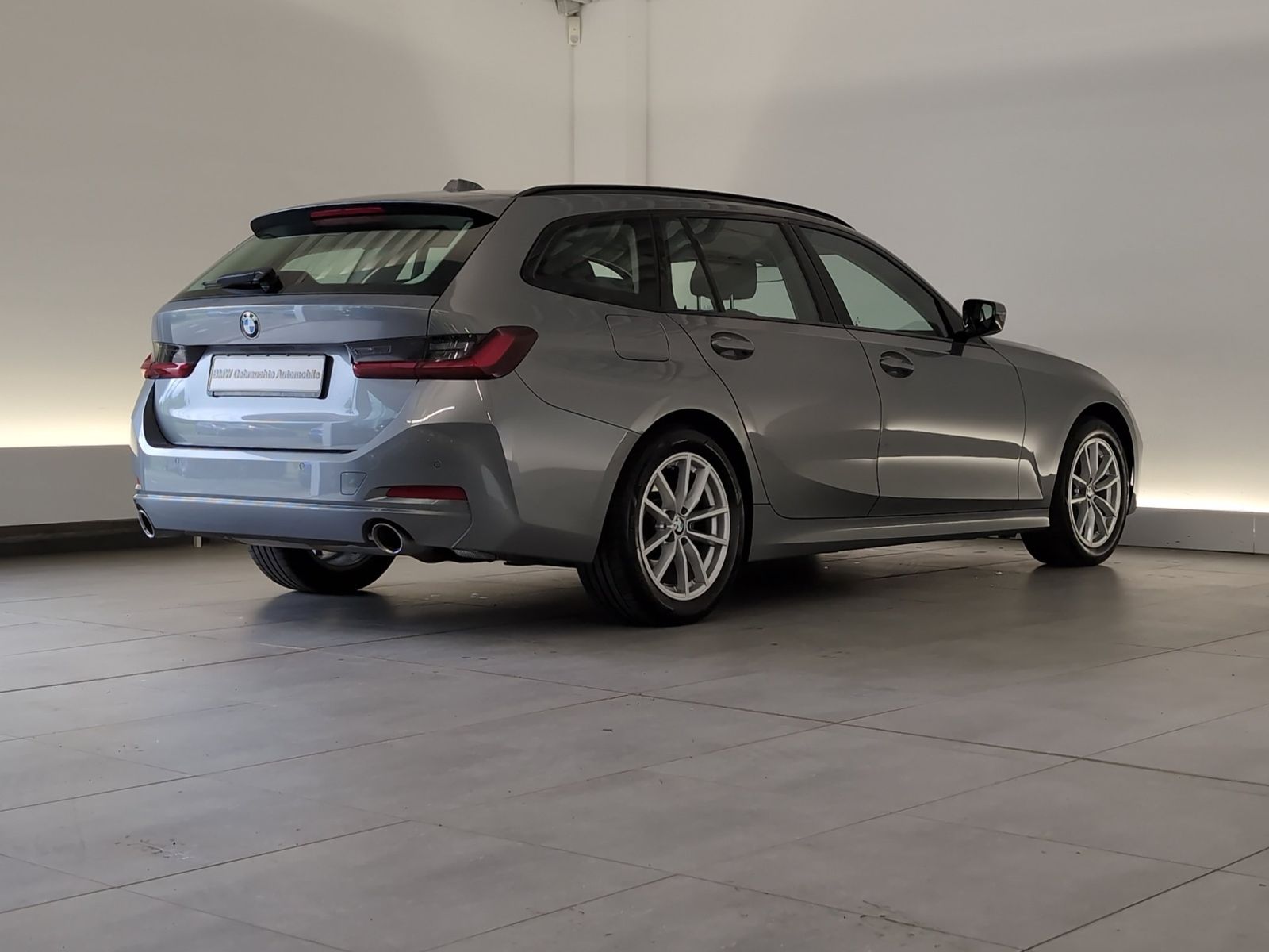 BMW 318i Touring Navi/LED/KomfZg/Sport-Lr Navi/LED/K foto 8