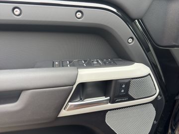 Land Rover Defender 130 D300 AWD SE 22Zoll 1.Hand &Garantie, Bild 13