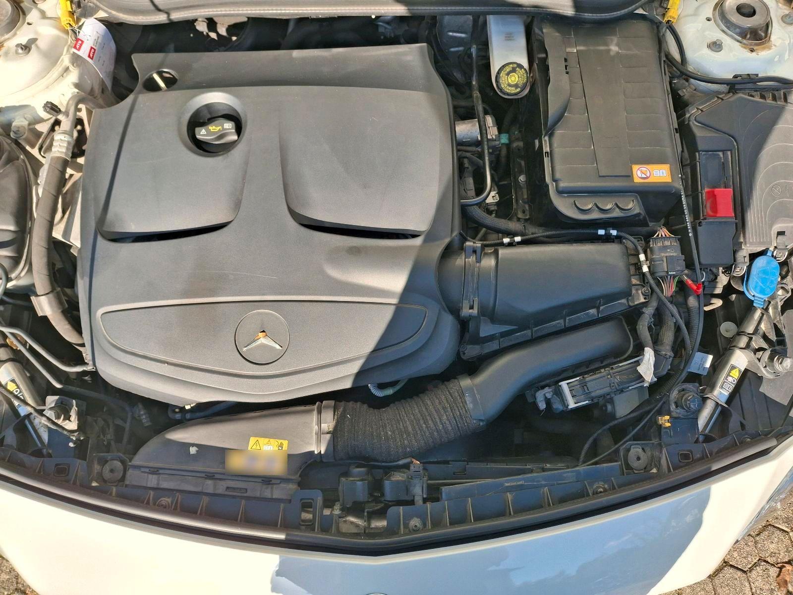 Mercedes-Benz A 180