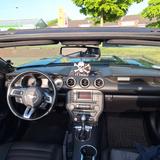Ford Mustang 2.3 EcoBoost Auto - - mit Benzin-Antrieb: Grün, Cabrio