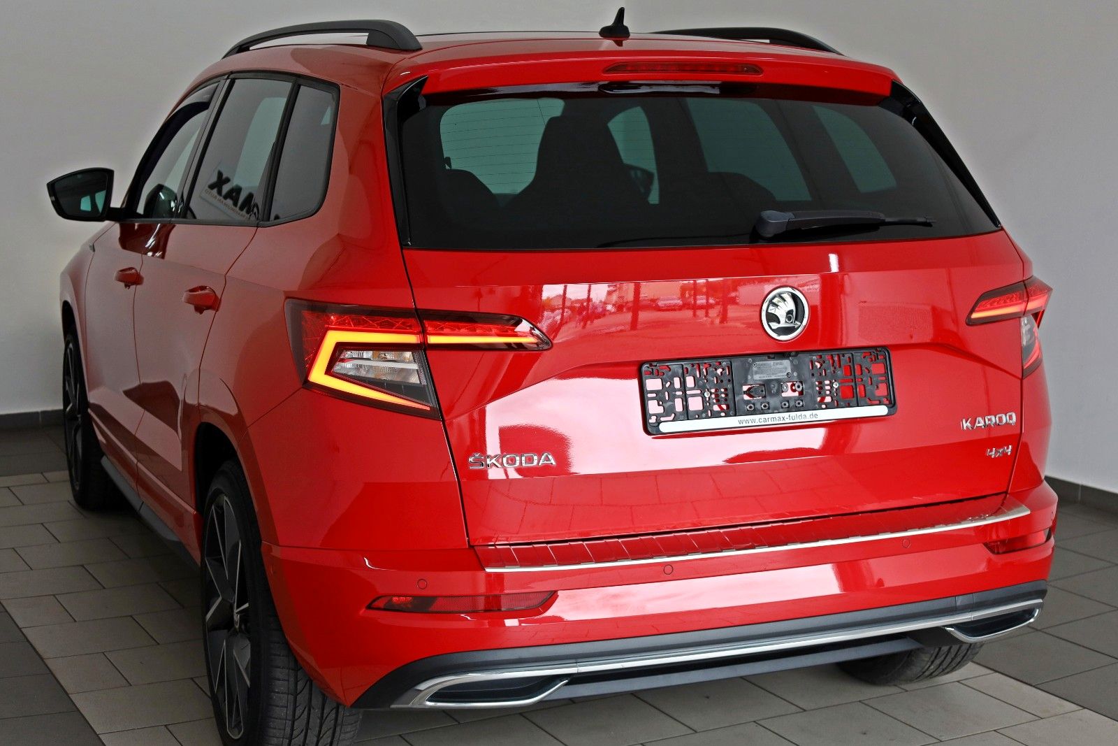 Fahrzeugabbildung SKODA Karoq Sportline 4x4 Navi,LED,Panorama,Apple CarP