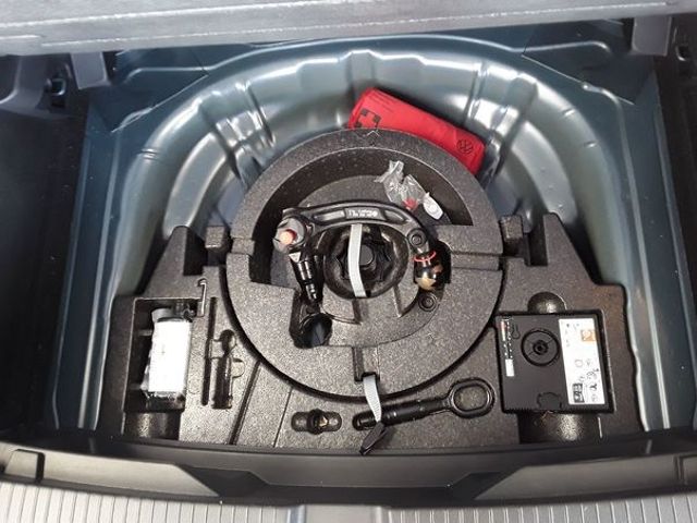 T-Roc 1.5 TSI DSG Life AHK+NAVI+KAMERA+SHZ
