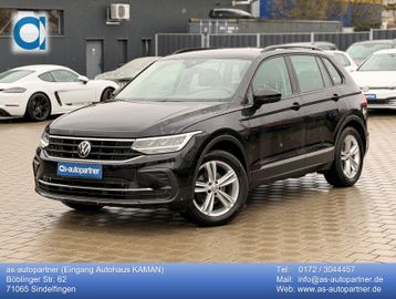 Volkswagen Tiguan - 1