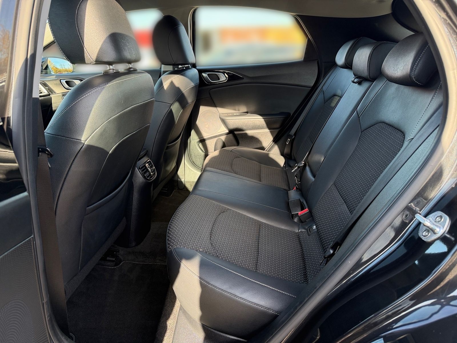 Fahrzeugabbildung Kia XCEED 1.4 T DCT SPIRIT NAV XCL