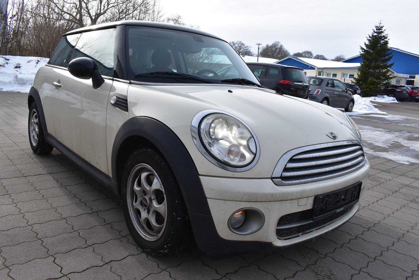 MINI COOPER_D,Klima,Panoramadach,Xenon,Tüv 06.26