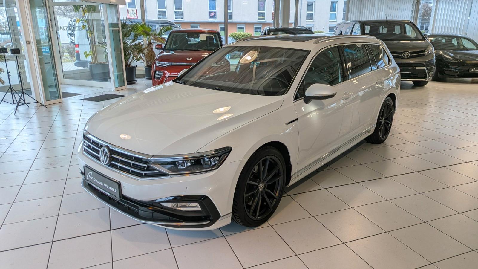 Volkswagen Passat Variant Elegance 4Motion R-Line*AHK*LED*