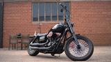 Harley-Davidson Dyna Umbau - HARLEY-DAVIDSON MOTORRAD