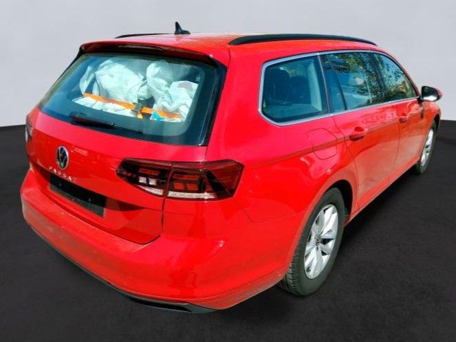 Volkswagen Passat - Bild 6