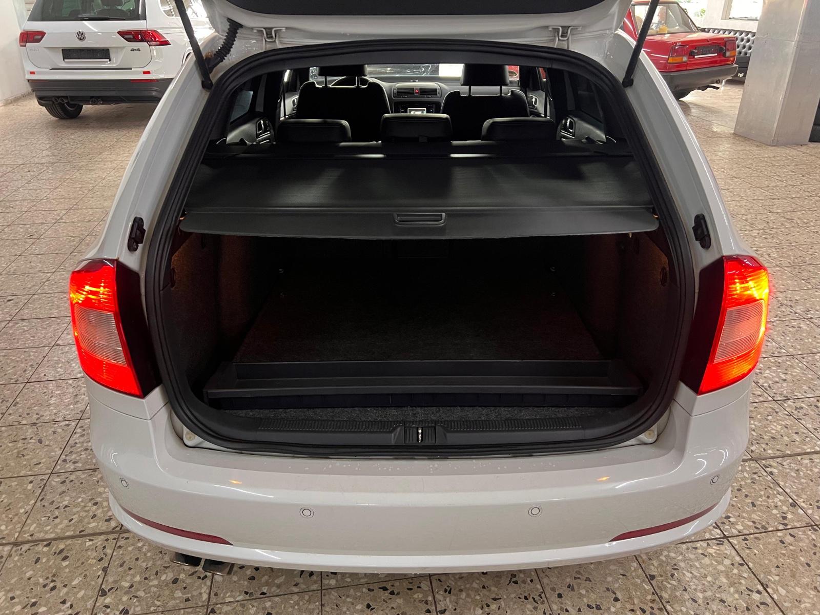 Skoda Octavia 2012 — photo 9