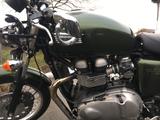 Triumph Thruxton 900 EFI mit nur 4000 km zu verkaufen  - TRIUMPH T400