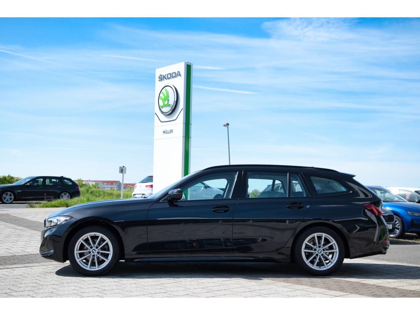BMW 318 d Touring Navi LED SHz Apple CP BMW Live